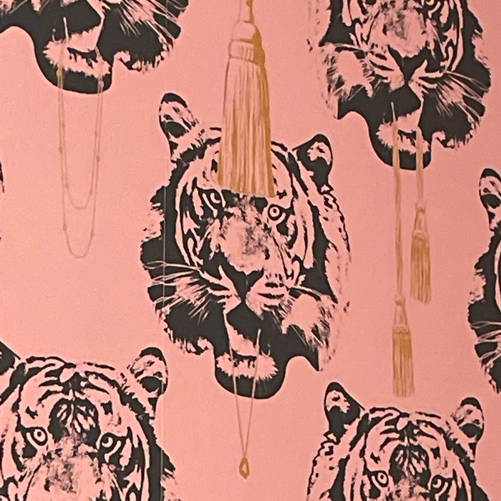 Meet your Posher, Peggy